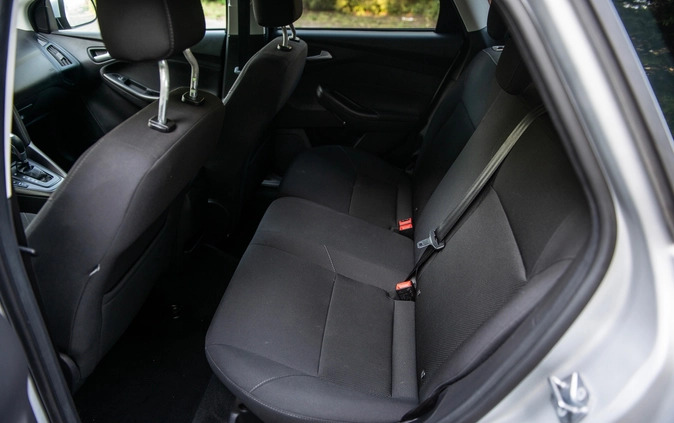 Ford Focus cena 38900 przebieg: 125000, rok produkcji 2016 z Szczecin małe 742